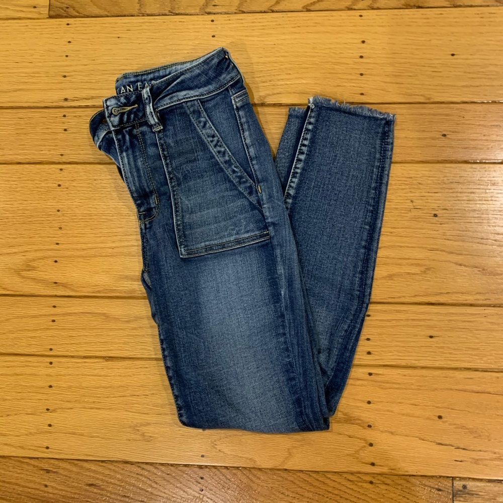 High-rise American Eagle skinny jeans
